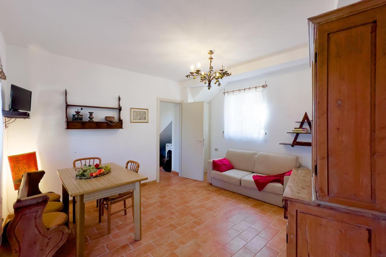 Villa Caterina Quiete E Mare-Goelba SantʼAndrea エクステリア 写真